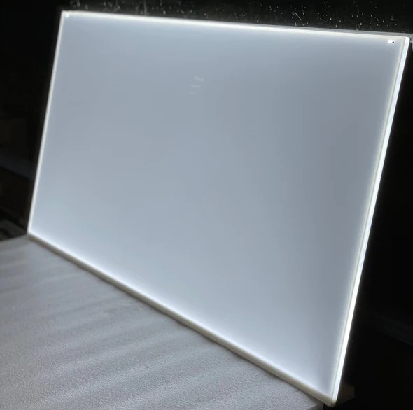 Lichtbildschirm (RGB+W) 60x36cm